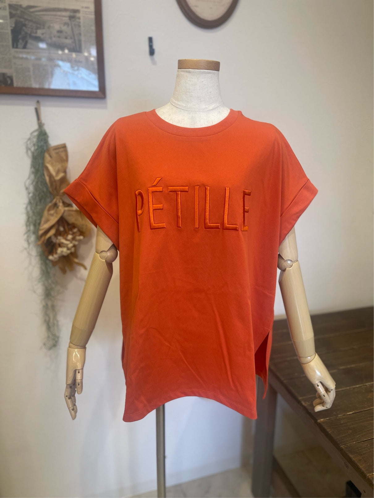 CYNICAL//ロゴＴシャツPETILIE