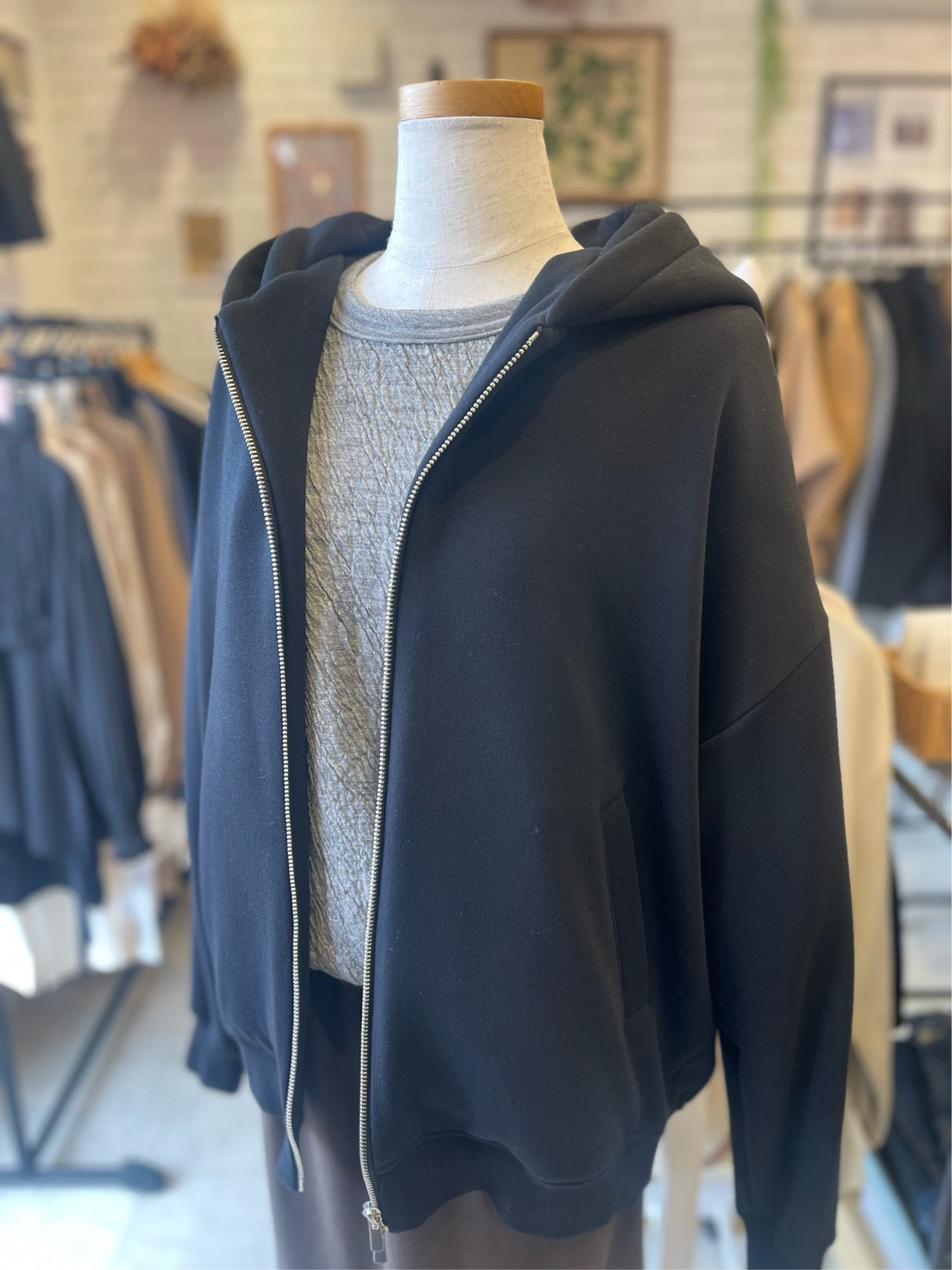 cafune//ジップアップフード