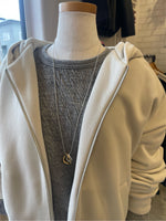 画像をギャラリービューアに読み込む, cafune//ジップアップフード
