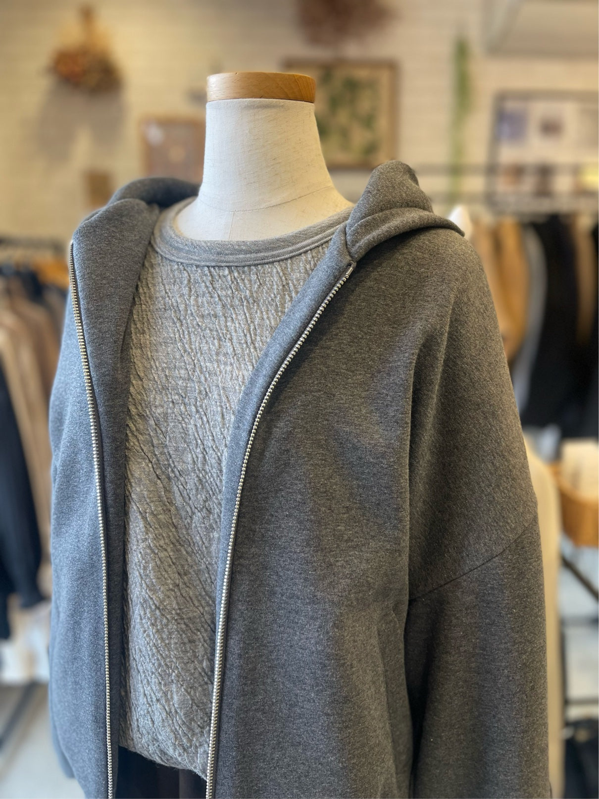 cafune//ジップアップフード