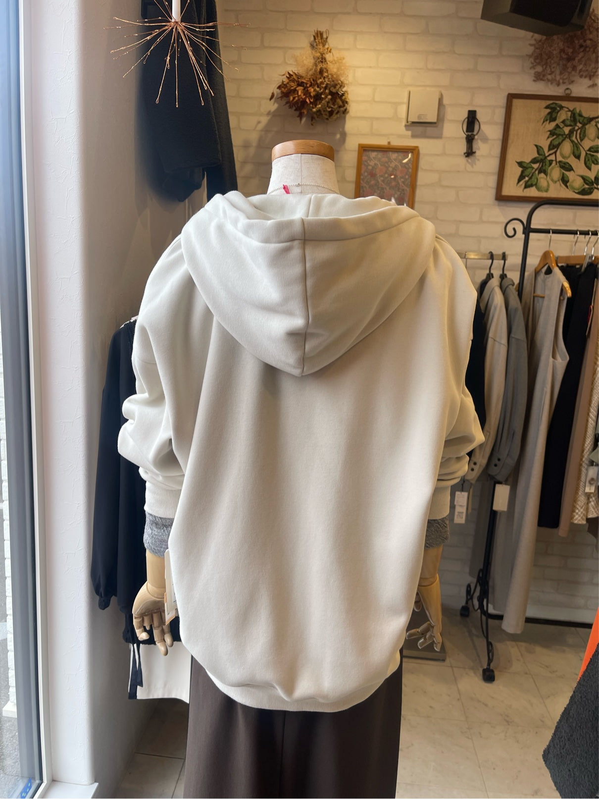 cafune//ジップアップフード