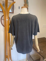 画像をギャラリービューアに読み込む, Priority//blufftシャツ

