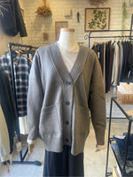 画像をギャラリービューアに読み込む, CYNICAL//ｖネックビックカーディガン
