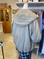 画像をギャラリービューアに読み込む, so/フードブルゾン
