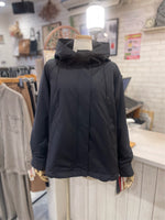 画像をギャラリービューアに読み込む, so/フードブルゾン
